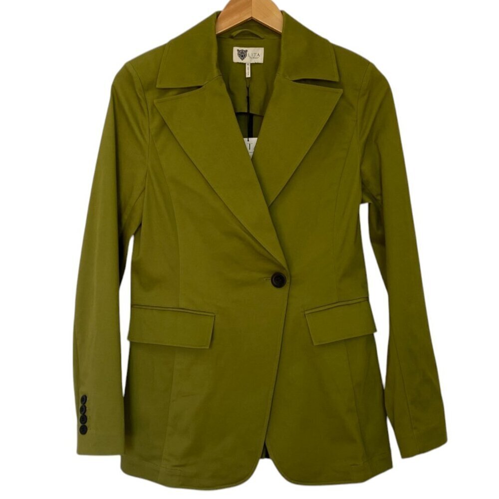 Lita by Ciara Blazer